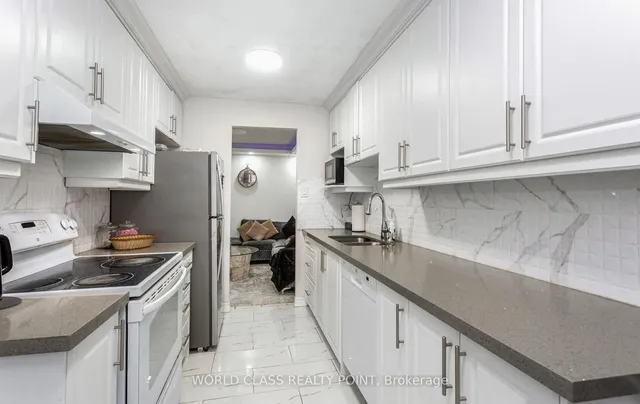 Additional image 18 of 15 Kensington Rd Unit 310