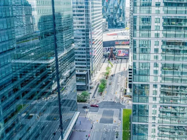 Additional image 20 of 30 Grand Trunk Cres Unit 3906