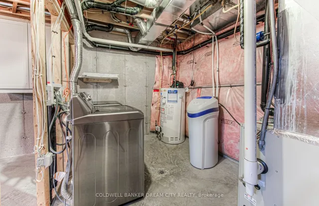 Additional image 30 of 48 Fourth Ave