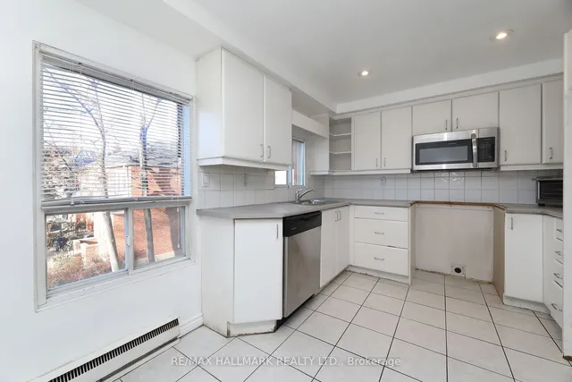 Additional image 15 of 225 Roslin Ave