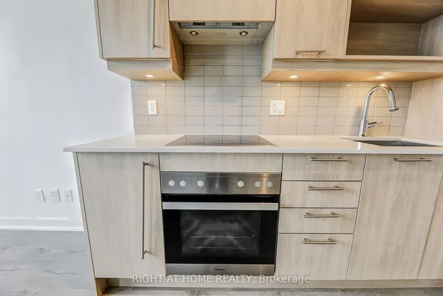 Additional image 15 of 199 Richmond St Unit 2303