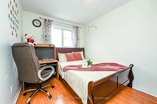 Additional image 19 of 70 Morley Cres Unit 70