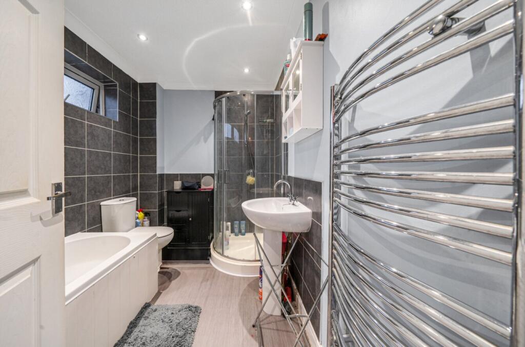 Additional image 12 of Isaacs Close, Street, BA16