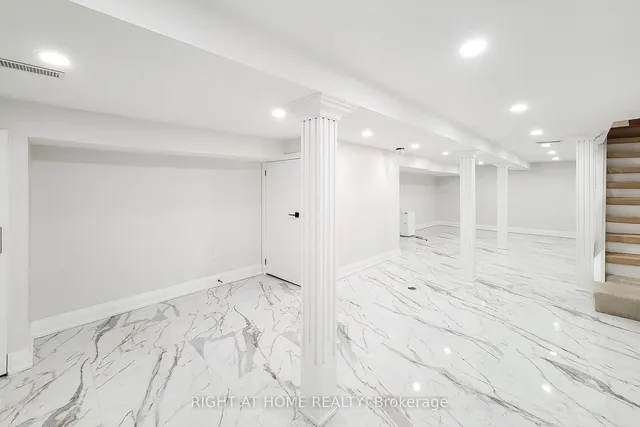 Additional image 40 of 25 Keith St