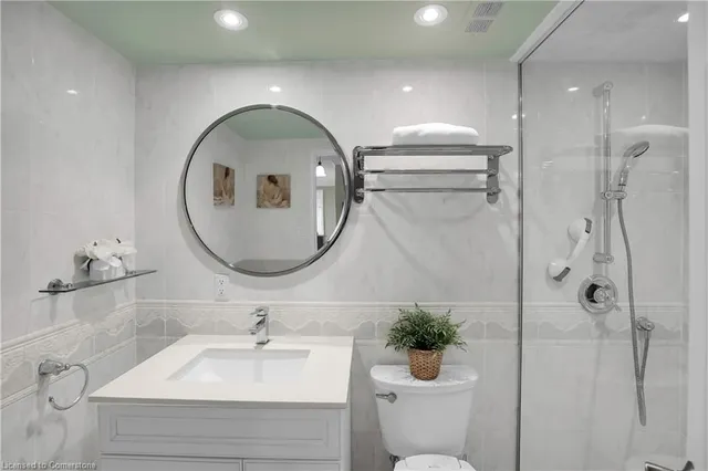 Additional image 19 of 500 Green Rd Unit 1117