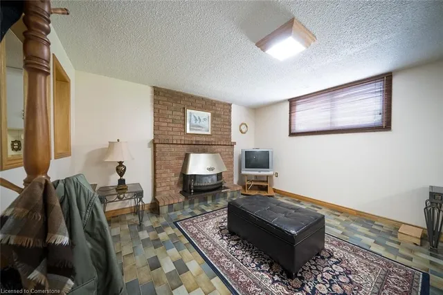 Additional image 18 of 783 Lawrence Rd