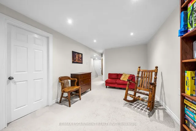 Additional image 26 of 5115 Silvercreek Dr