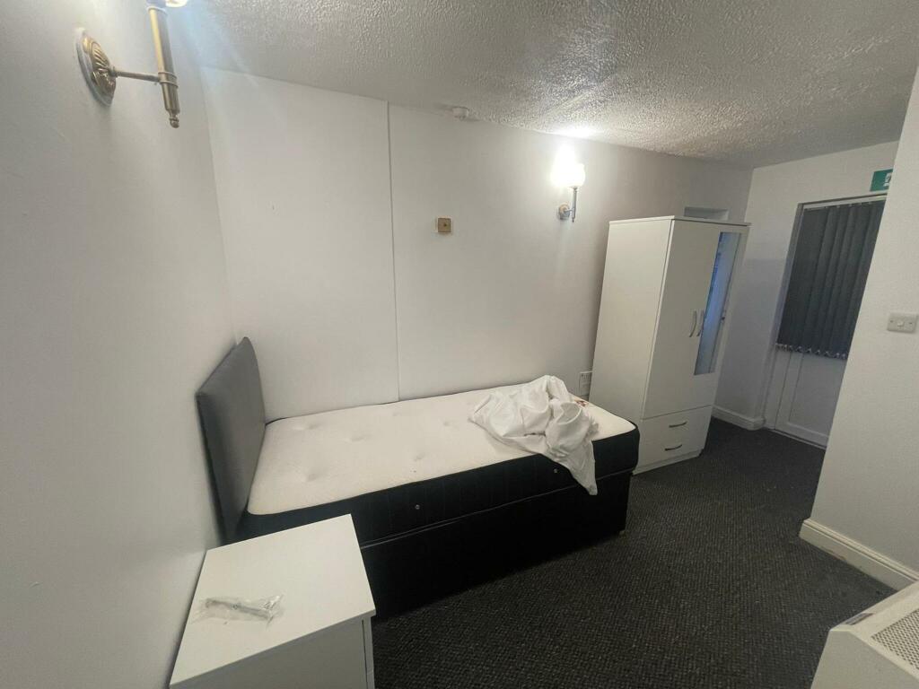 Additional image 48 of Birmingham Road, Marlbrook