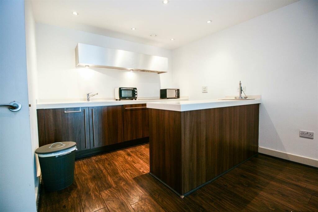 Additional image 8 of Orion, 90 Navigation Street