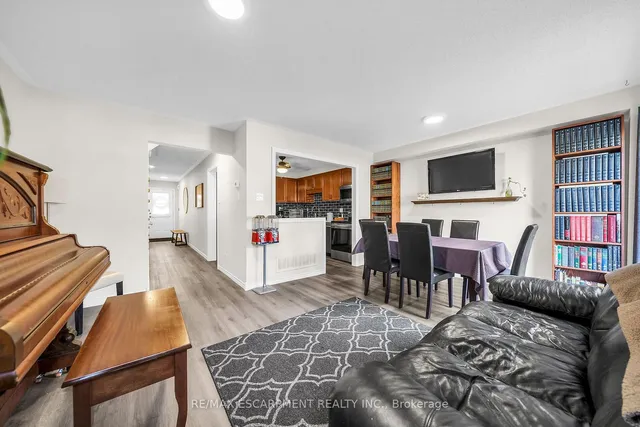 Additional image 11 of 5115 Silvercreek Dr