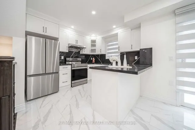 Additional image 10 of 137 Seaside Circ