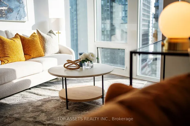 Additional image 6 of 60 shuter St Unit 2003