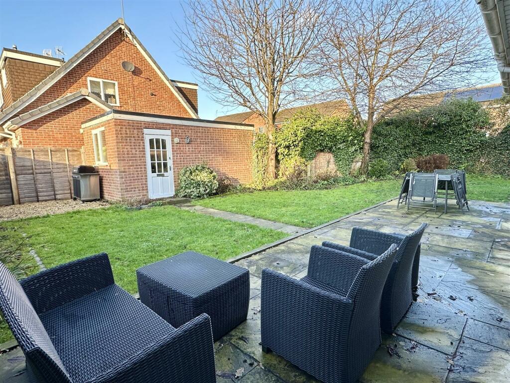 Additional image 8 of Fairwater Crescent, Alcester