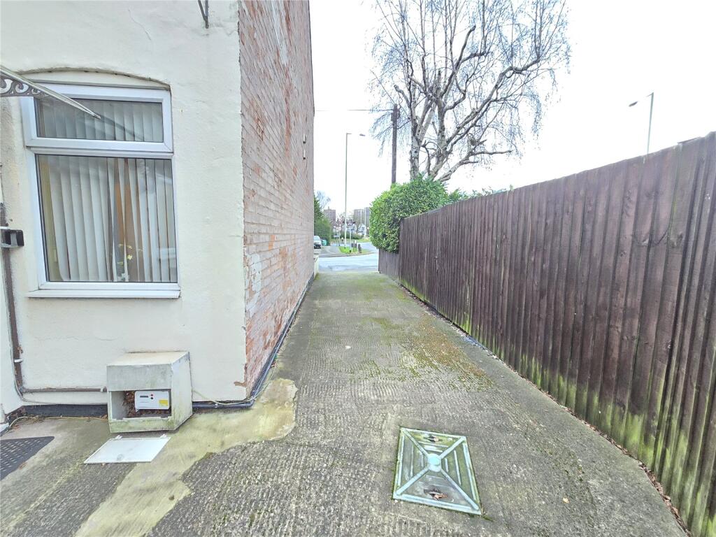 Additional image 14 of Park Street, Tamworth, Staffordshire, B79