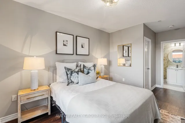 Additional image 21 of 716 Main St Unit 102