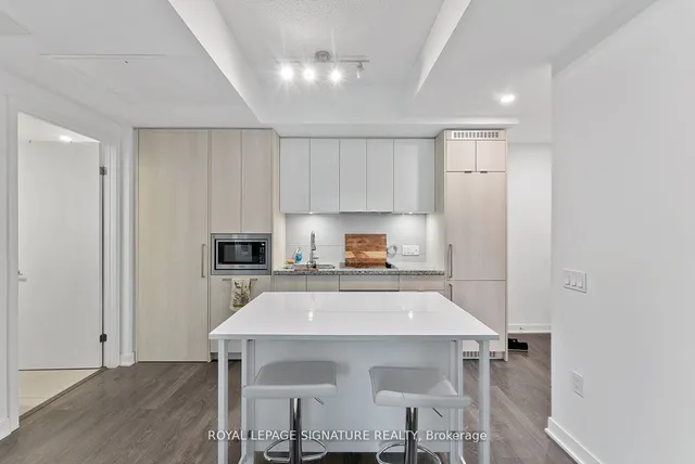 Additional image 12 of 115 Blue Jays Way Unit 320