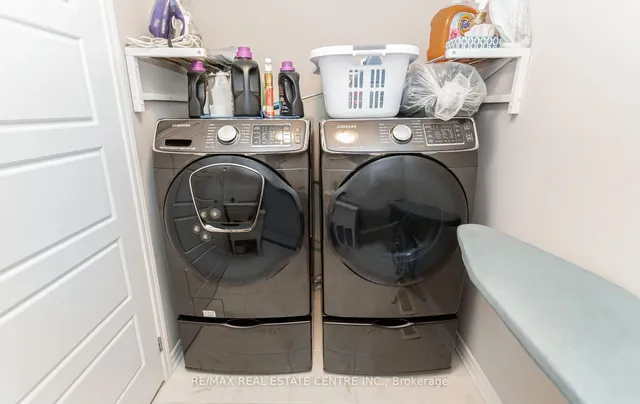 Additional image 31 of 949 logan Dr