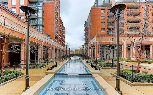 Additional image 22 of 800 Lawrence Ave Unit 407