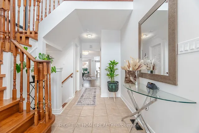 Additional image 5 of 1071 Kennedy Circ