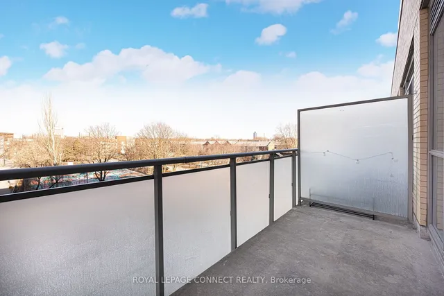 Additional image 30 of 630 Queen St Unit 404