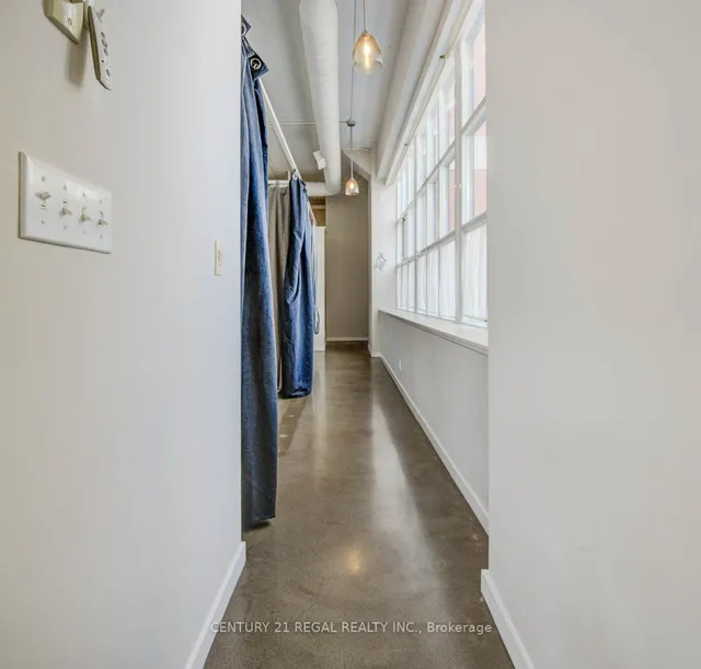 Additional image 9 of 404 King St Unit 102