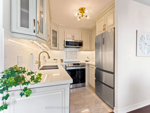 Additional image 11 of 17 Barberry Pl Unit 702