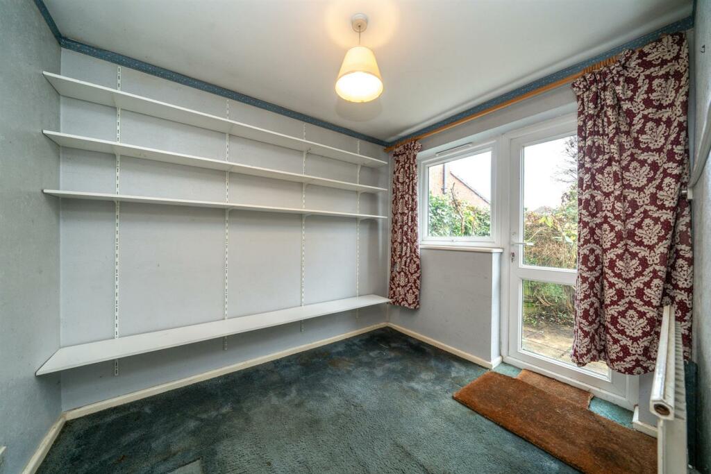 Additional image 6 of Fontmell Close, St Albans