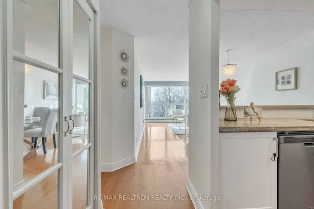 Additional image 8 of 2267 Lake Shore Blvd Unit 411