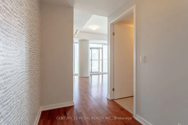 Additional image 15 of 14 York St Unit 3308