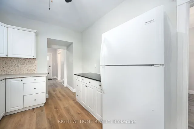 Additional image 11 of 30 Fairleigh Ave