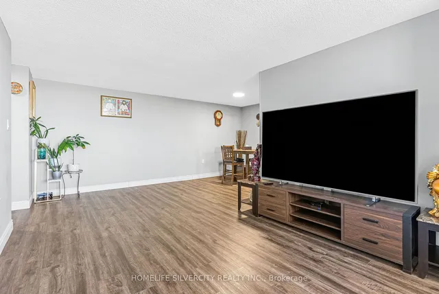 Additional image 24 of 18 Knightsbridge Rd Unit 2303