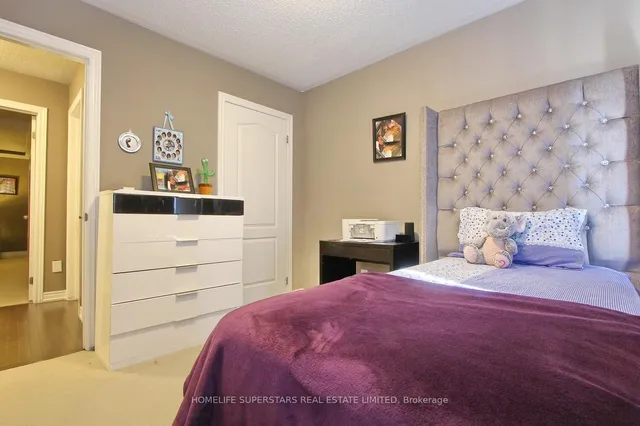 Additional image 28 of 80 Saint Dennis Rd