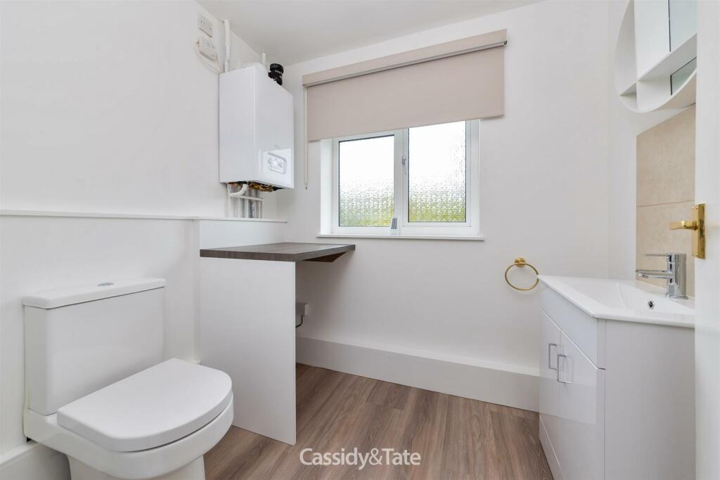 Additional image 18 of Oaklands Lane, Smallford