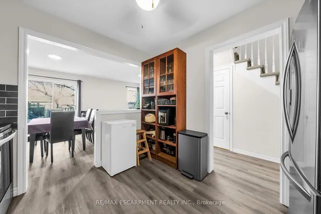 Additional image 9 of 5115 Silvercreek Dr