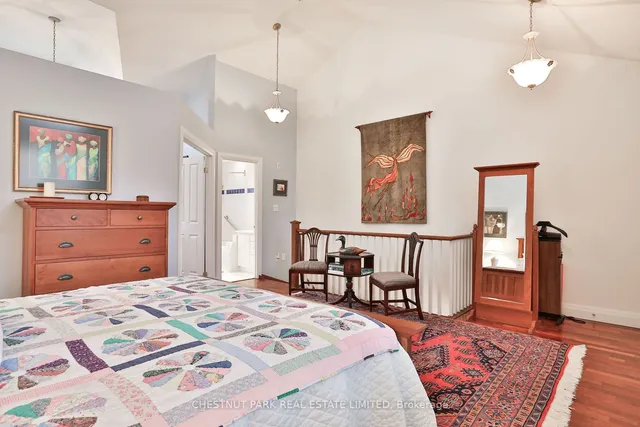 Additional image 28 of 27 Shaftesbury Ave