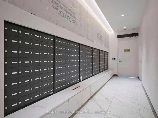 Additional image 32 of 8 Tippett Rd Unit 1001