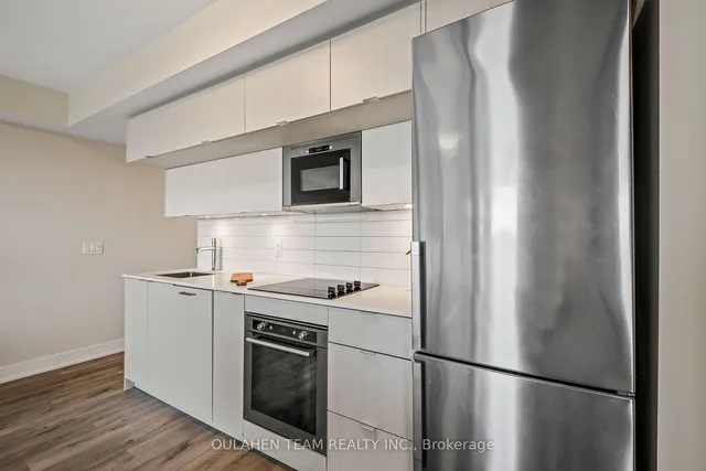 Additional image 9 of 575 Bloor St Unit 1704