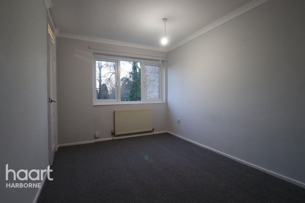 Additional image 5 of LEAHURST CRESCENT