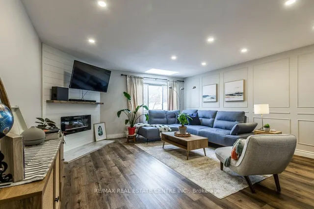 Additional image 10 of 26 Moss Blvd Unit 77