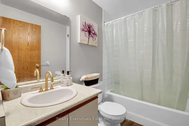 Additional image 15 of 35 Green Valley Dr Unit 105