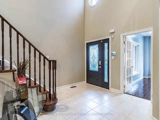 Additional image 5 of 1084 Holdsworth Cres