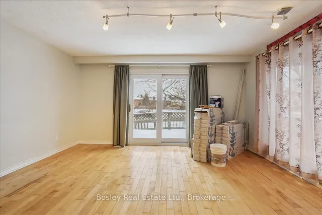 Additional image 12 of 30 Simmons Blvd