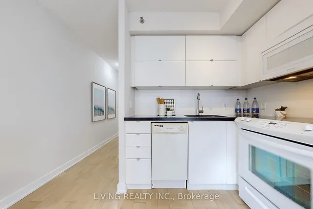 Additional image 22 of 21 Nelson St Unit 605