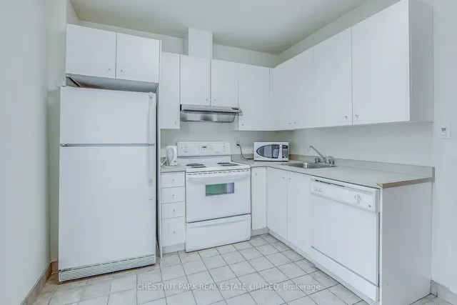 Additional image 37 of 168 King St Unit PH1605