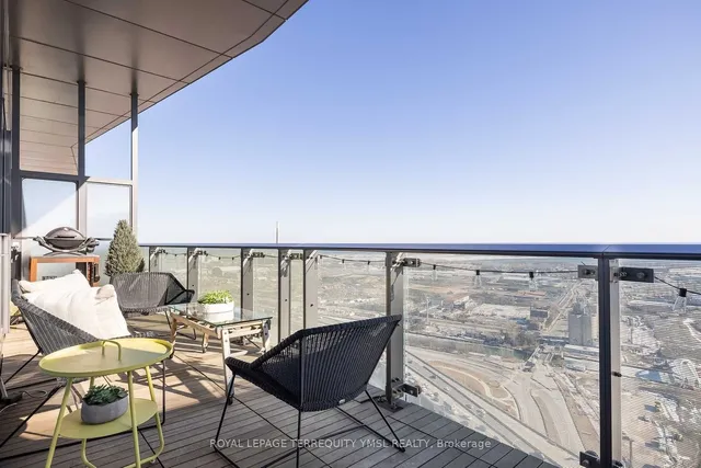 Additional image 6 of 390 Cherry St Unit 3604