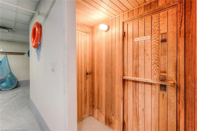 Additional image 36 of 3267 King St Unit 108