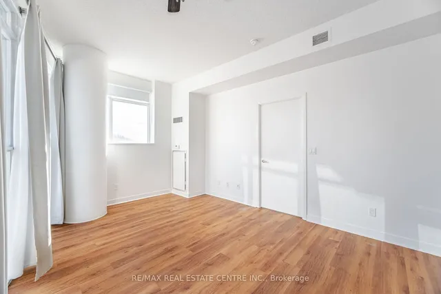 Additional image 11 of 155 Legion Rd Unit 403