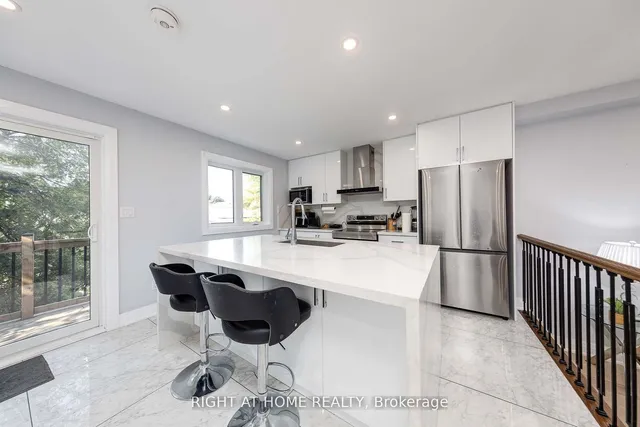 Additional image 7 of 574A Pharmacy Ave