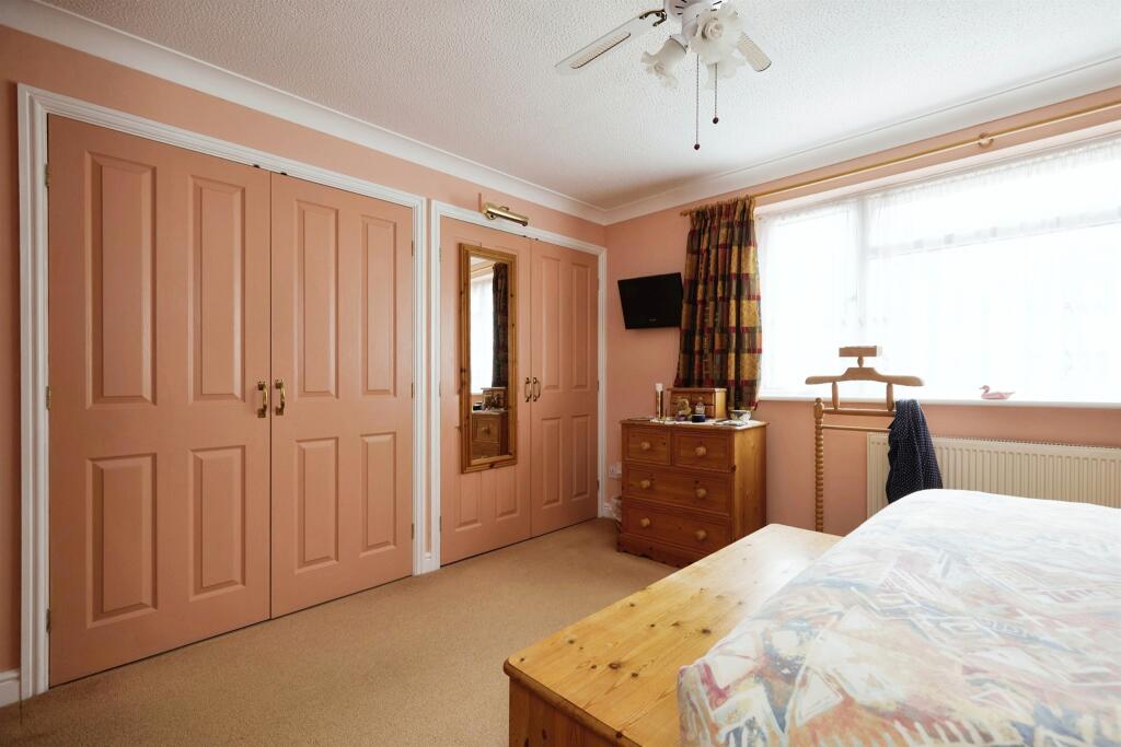 Additional image 17 of Grants Close, WINCANTON