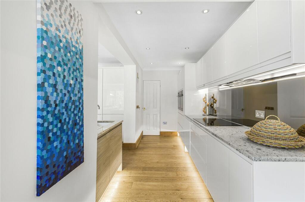 Additional image 8 of Bluebridge Road, Brookmans Park, Hertfordshire, AL9